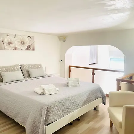 Casa Lu' Semesterbostad *